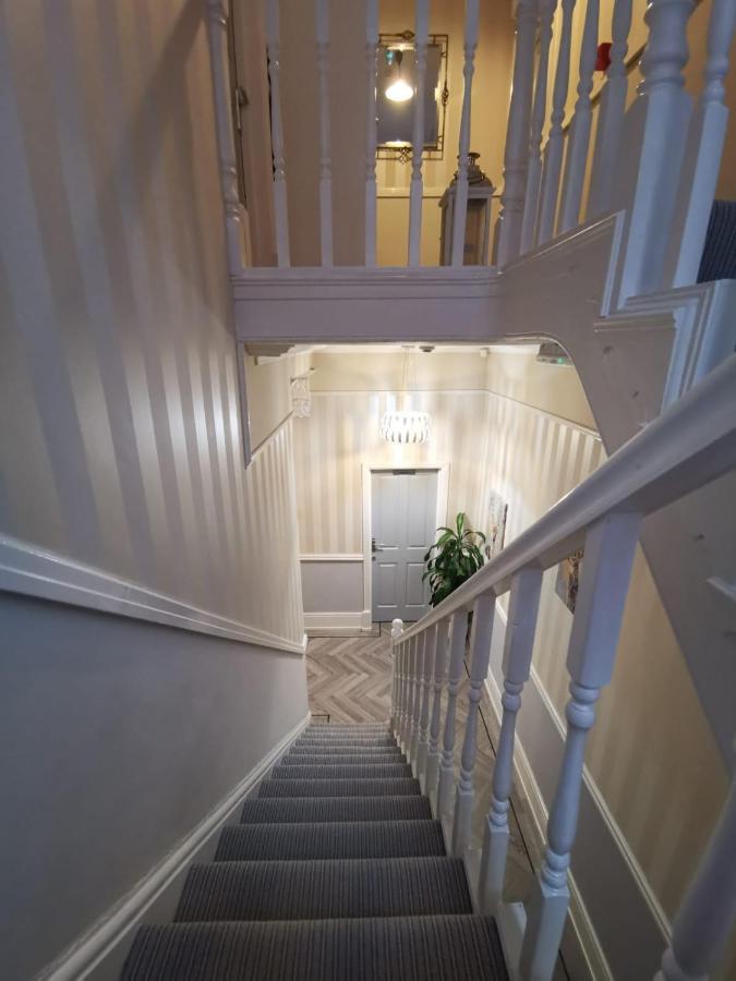 Vale House Bed and Breakfast Southport Eksteriør billede