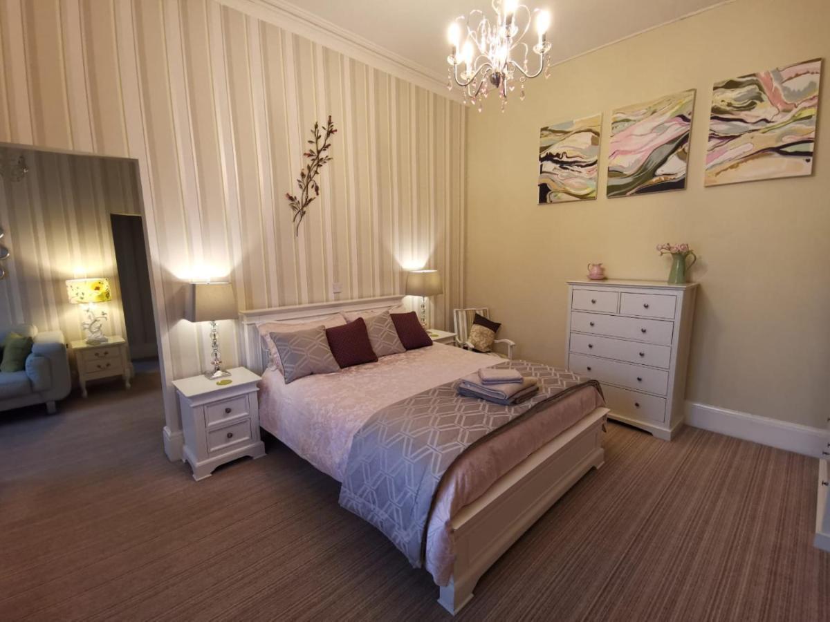 Vale House Bed and Breakfast Southport Eksteriør billede